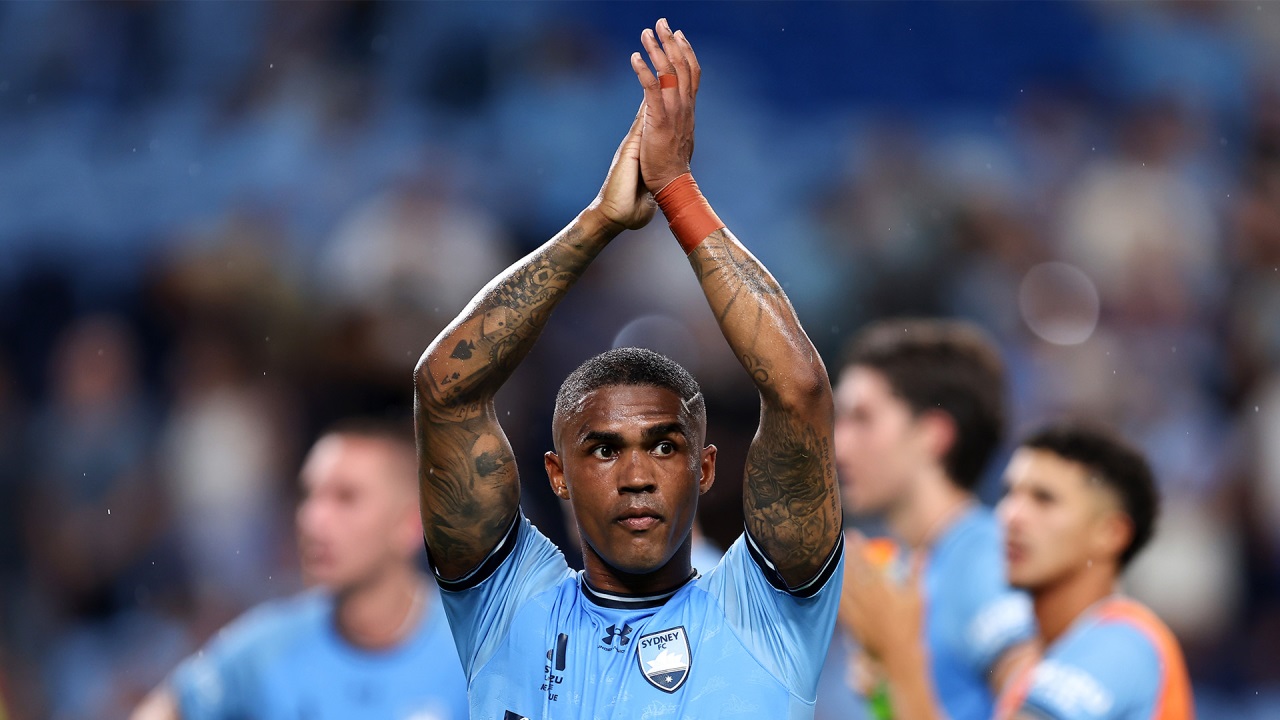Douglas Costa mandato d'arresto Sydney FC - JNetwork24