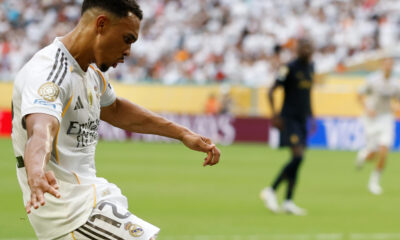 alexander arnold salta la juventus