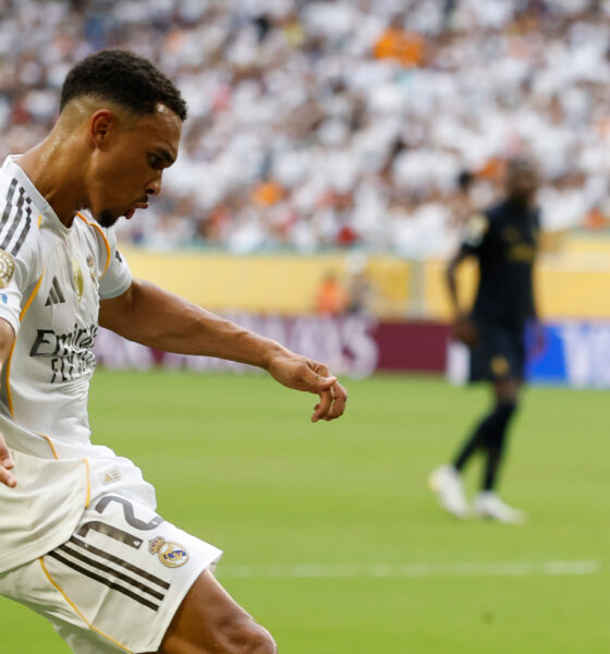 alexander arnold salta la juventus